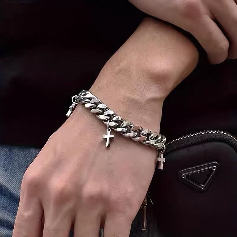 Hity międzynarodowe: Bransolet – Streetwear Brand Jewelry recenzja i cena